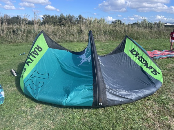 Slingshot - Rally gt. 12  Barra sentry