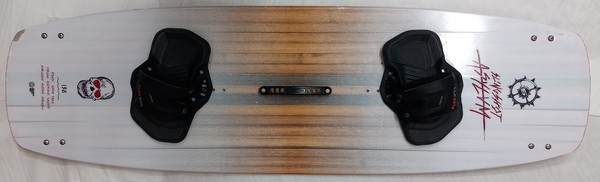 Slingshot -  ASYLUM 138 X 42 