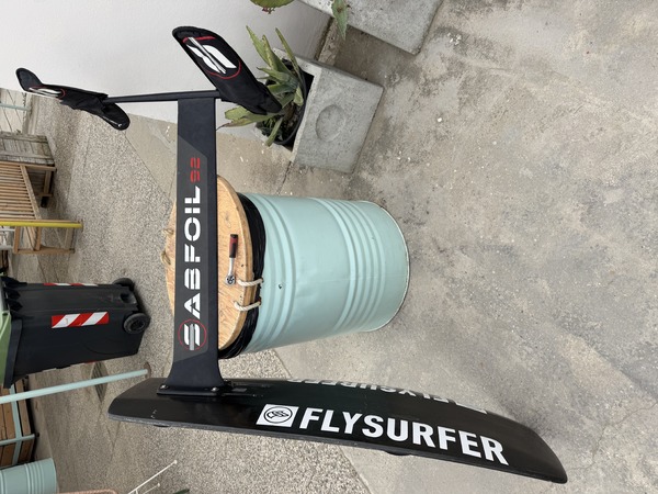 altra - Sab foil + hydro board 