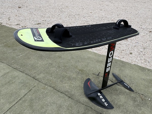Moses - Hydrofoil Sab Moses 633 con tavola Flygroove Skate