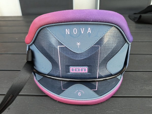 Ion - Nova 2025 tg. Small