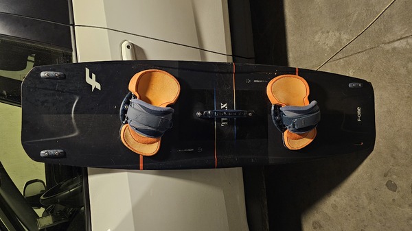 F-One - Trax Carbon 137x42