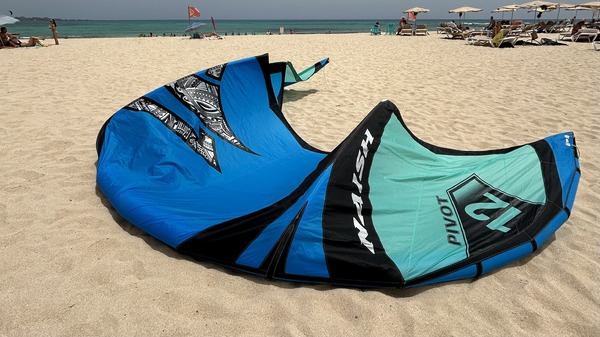 Naish - Pivot S26 12mt blue