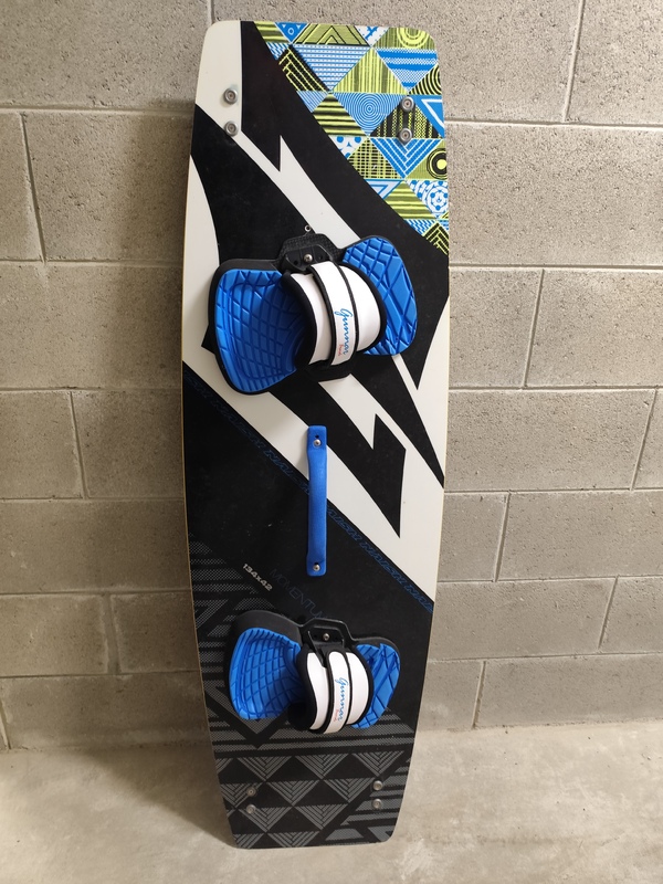 Naish - Momentum 134x42