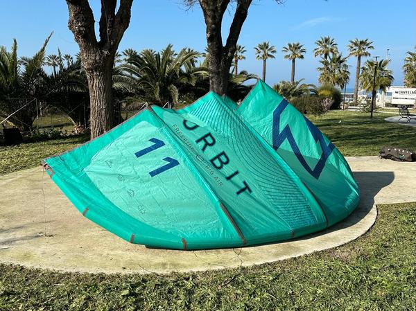 North - Orbit 11 metri