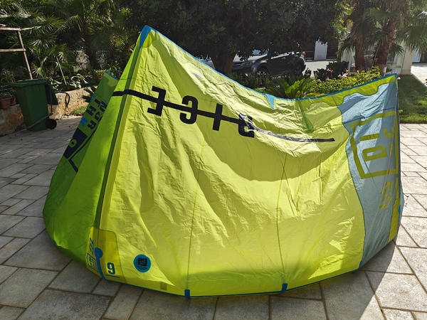 North - Dice 12 + Dice 9 + Trust bar 24m