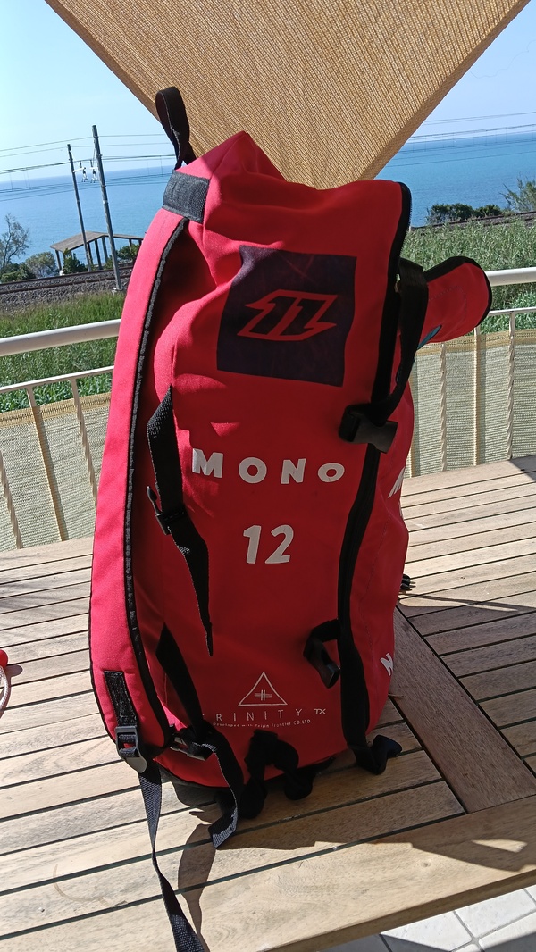 North - 12 mono