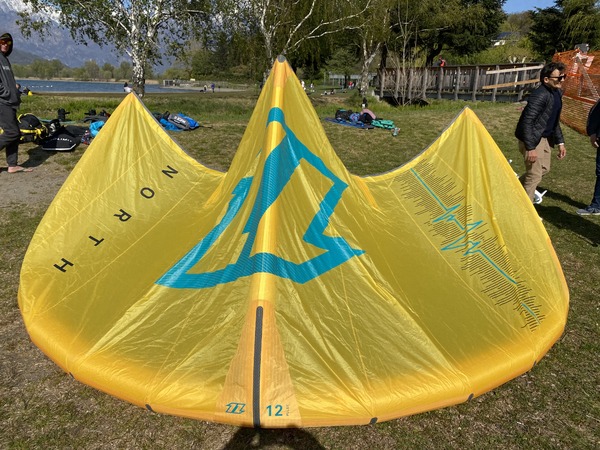 North - Pulse 2 kites!!!
