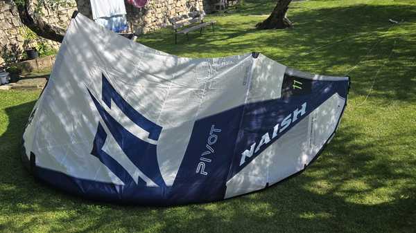 Naish - PIVOT 11 - 2026