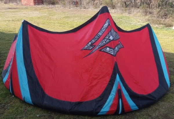 Naish - pivot 8