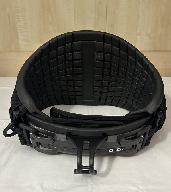 Ion - RIOT LIGHT 2026