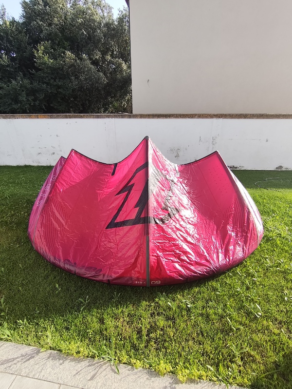 North - Orbit Kite 9m 23