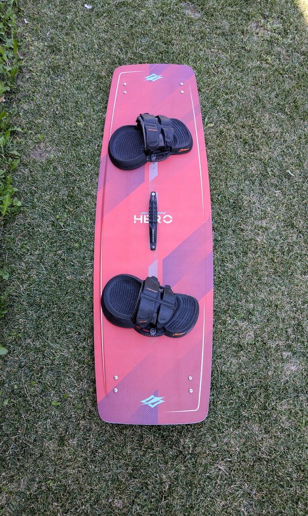 Naish - Hero 2024