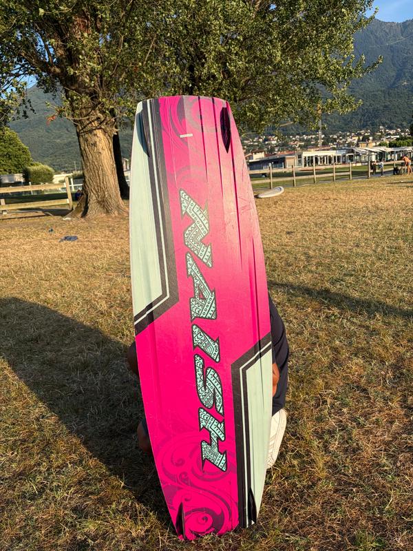 Naish - Alana S25