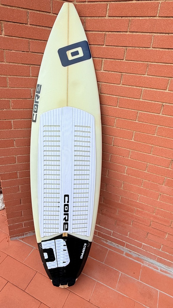 Core -  720 5'1" � 22 L