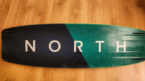 North - NORTH ATMOS 136x40 2021