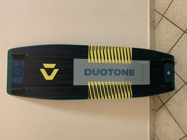 Duotone - Spike 
