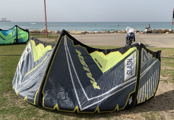 Naish - 9m 2018 + Naish Slash 2017 + Barra Torque