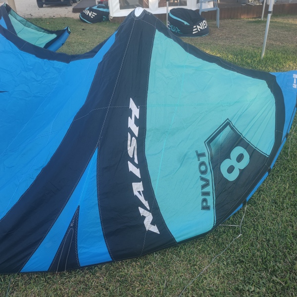 Naish - PIVOT s26 