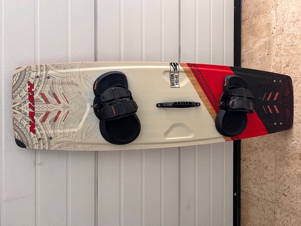 Naish - MOTION 142X42