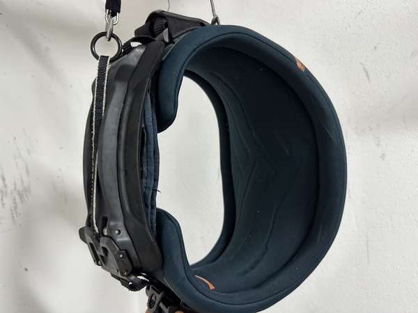 Ion - Riot Curv 14 M
