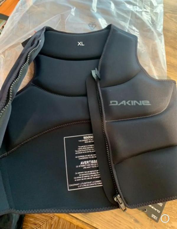 Dakine - SURFACE VEST 2025