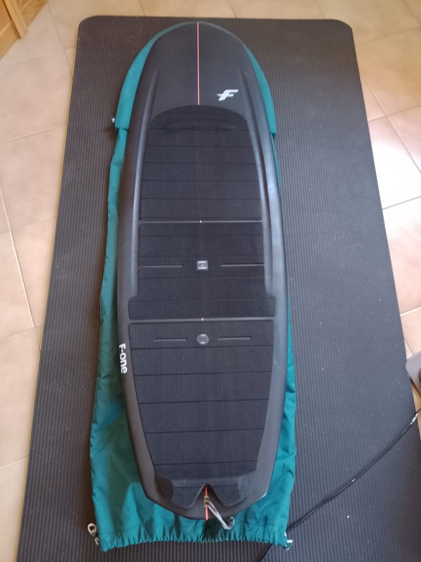 F-One - Magnet Carbon