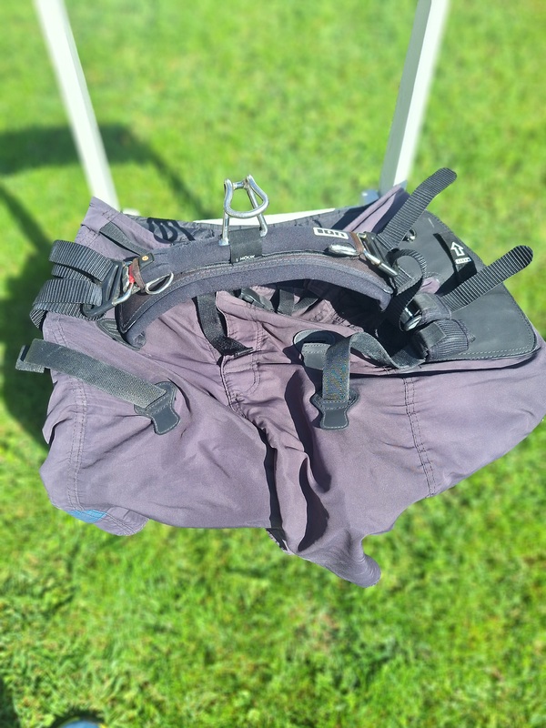 Ion - Trapezio a pantaloncino 