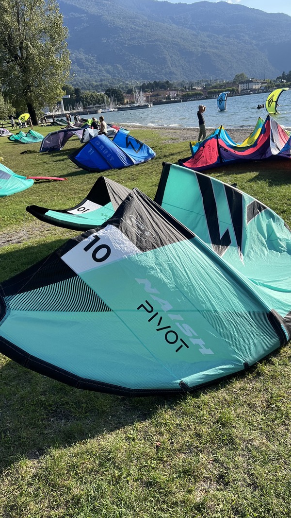 Naish - Pivot 2025 