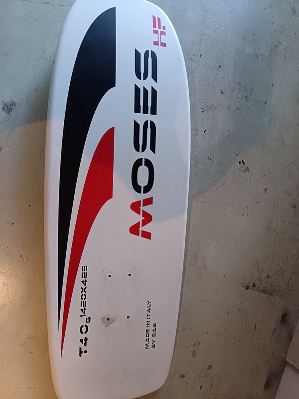 Moses - T40