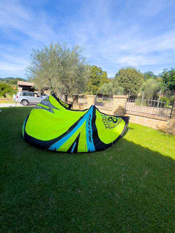 Naish - Pivot 8 2023