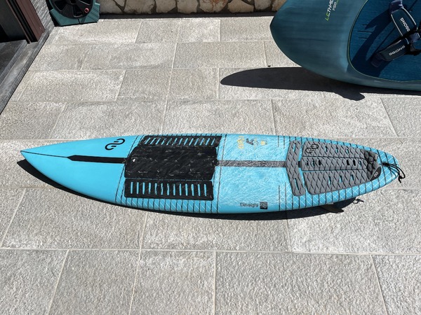 Eleveight - Tavola kitesurf Curl Plus V2 5.7 Custom