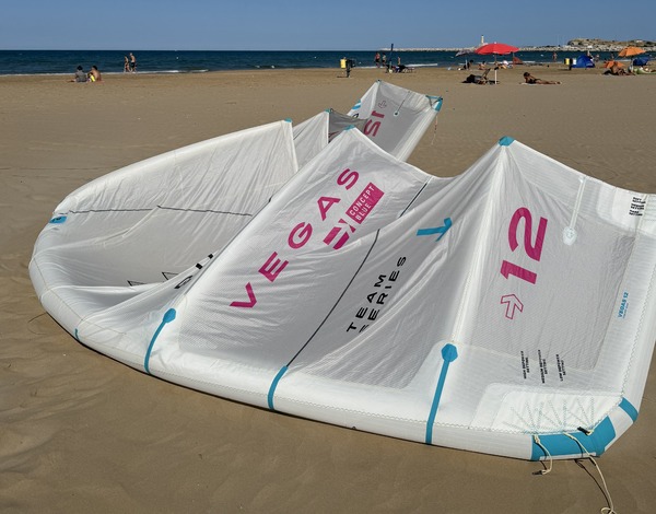 Duotone - Vegas Concept Blue