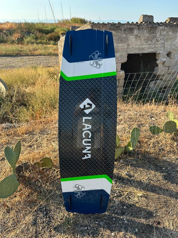 Lacuna - React V2 139x42