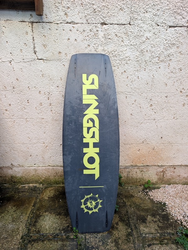 Slingshot - Refraction Sam Light