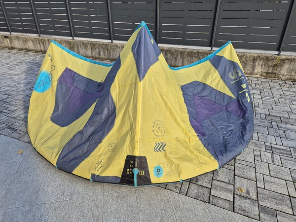 Duotone - Duotone Dice SLS 9m 2023 � Perfette condizioni � No riparazioni