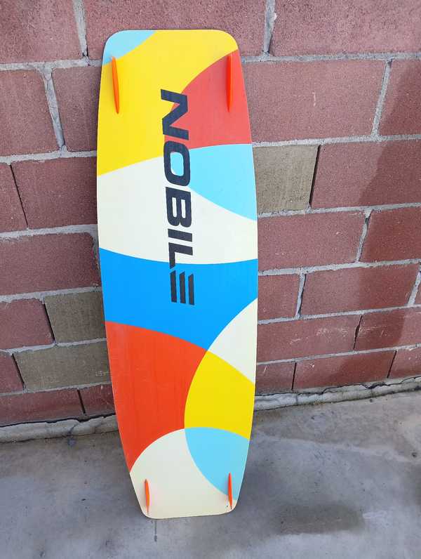 Nobile - Essential 138x40,5