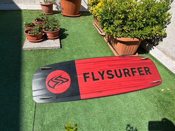 Flysurfer - RADICAL6