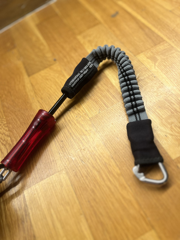 Eleveight - leash eleveight