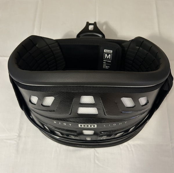 Ion - RIOT LIGHT 2026