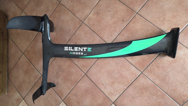Moses - Tavola Moses T40 + piantone Silente 