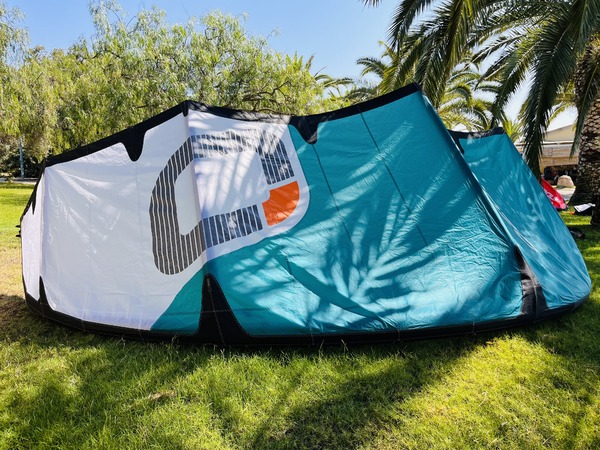 Ozone - Edge V12