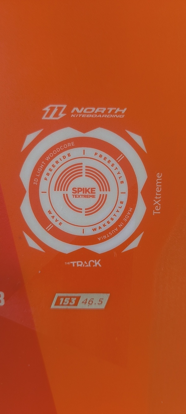 North - Spike Textreme 152x46.5