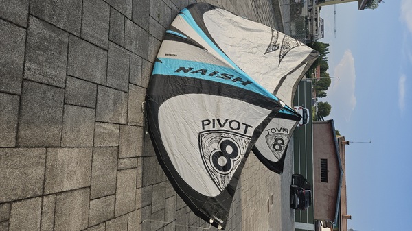 Naish - PIVOT