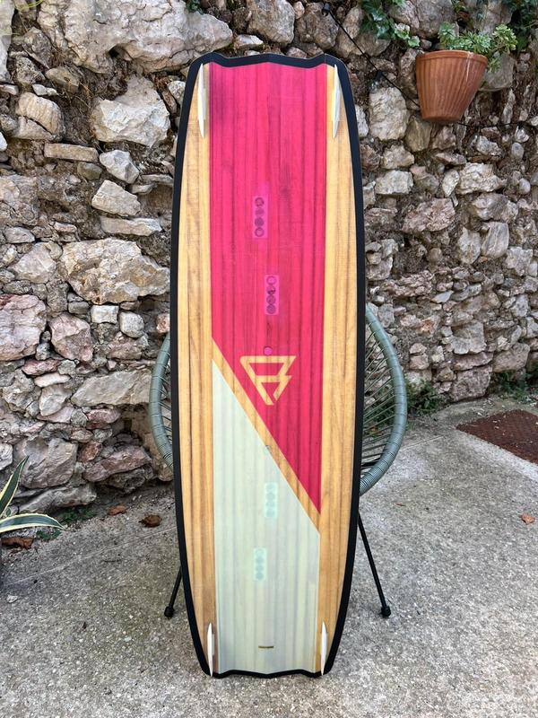 Brunotti - RIPTIDE 136