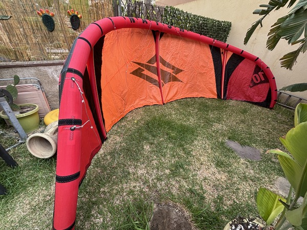 Naish - Naish Pivot 10 anno 2022 completo barra torque