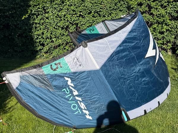 Naish - Pivot 5m 25