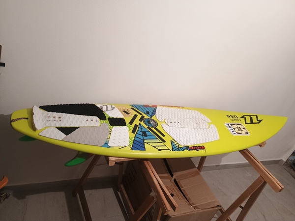 North - Pro series 5'11
