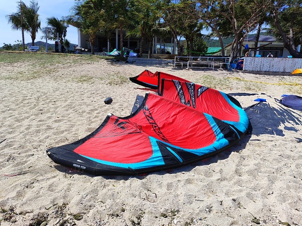 Naish - Phoenix 12mt 