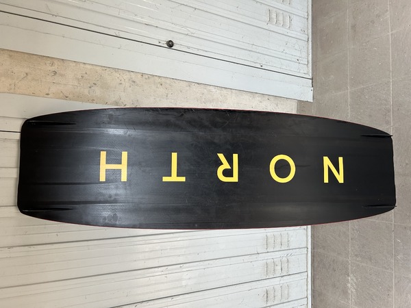 North - FOCUS HYBRID 142X 43